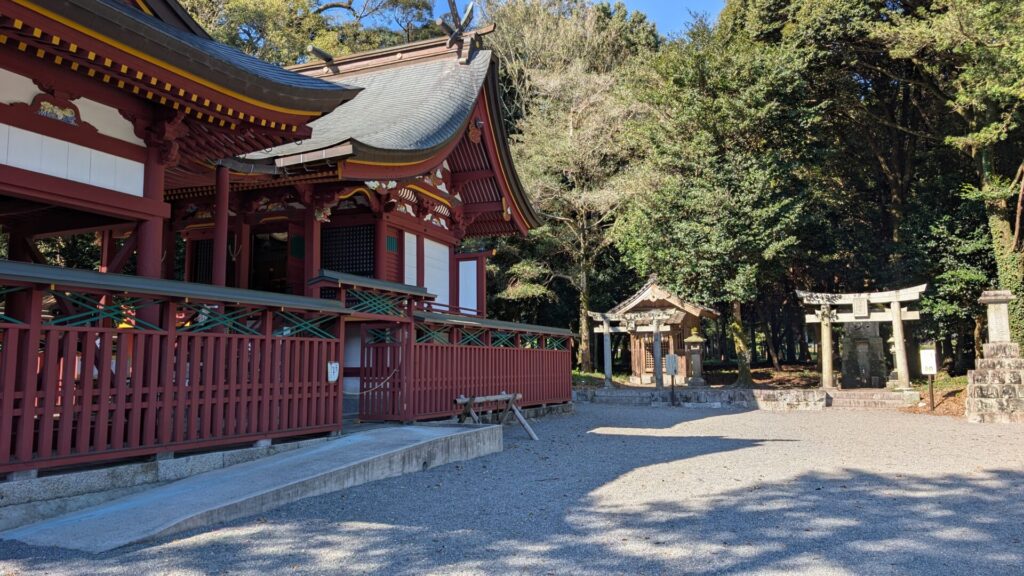 大己貴神社境内
